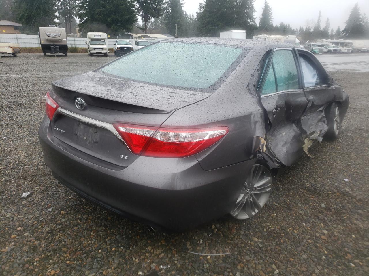 Photo 4 from auction – 2016 TOYOTA CAMRY LE with VIN 4T1BF1FK2GU205713