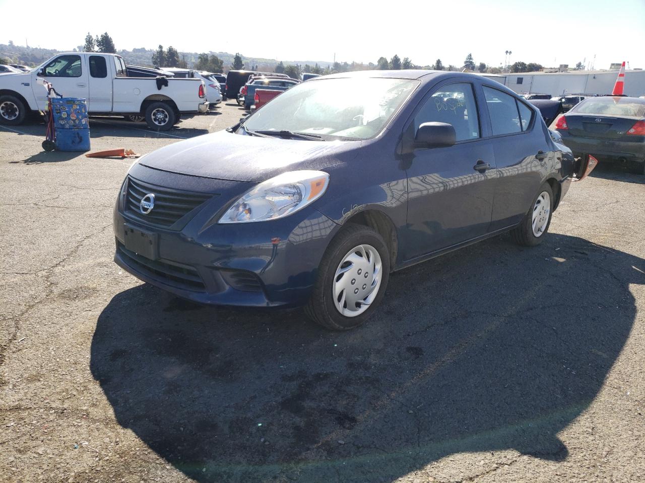 Photo 2 from auction – 2012 NISSAN VERSA S with VIN 3N1CN7APXCL901017