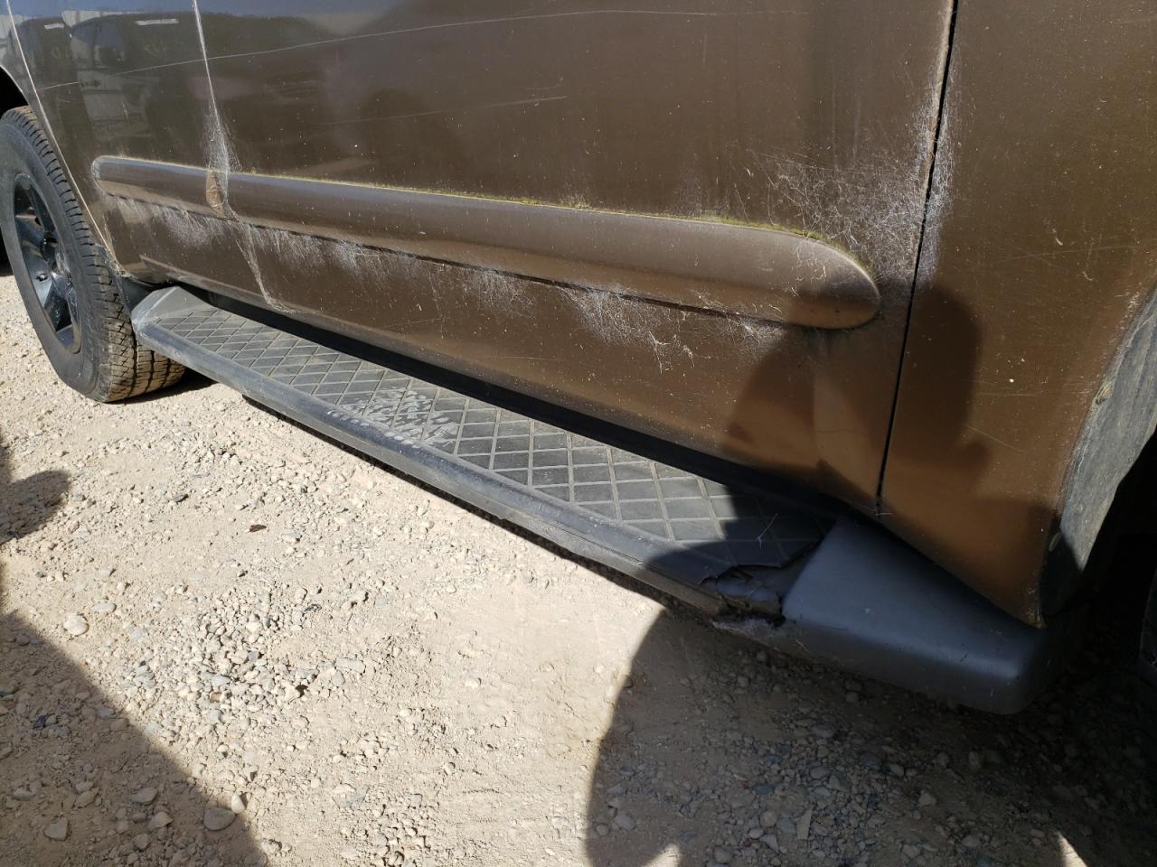 Photo 9 from auction – 2004 NISSAN ARMADA SE with VIN 5N1AA08B84N705625