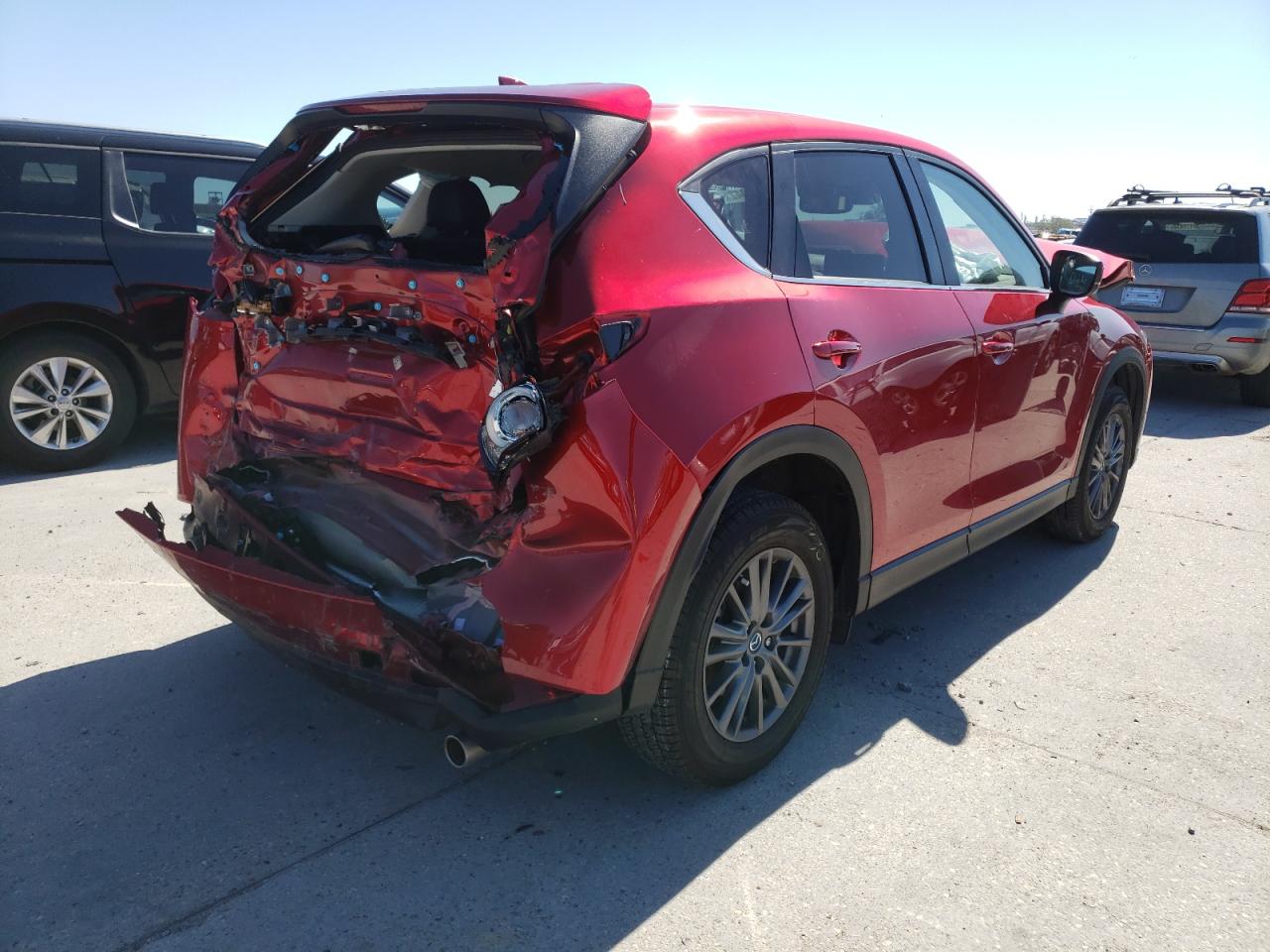 Photo 4 from auction – 2021 MAZDA CX-5 TOURI with VIN JM3KFACM1M0332313