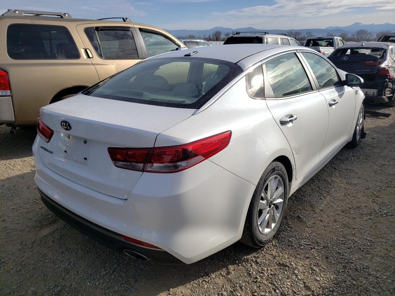 Photo 4 from auction – 2016 KIA OPTIMA LX with VIN KNAGT4L39G5096238