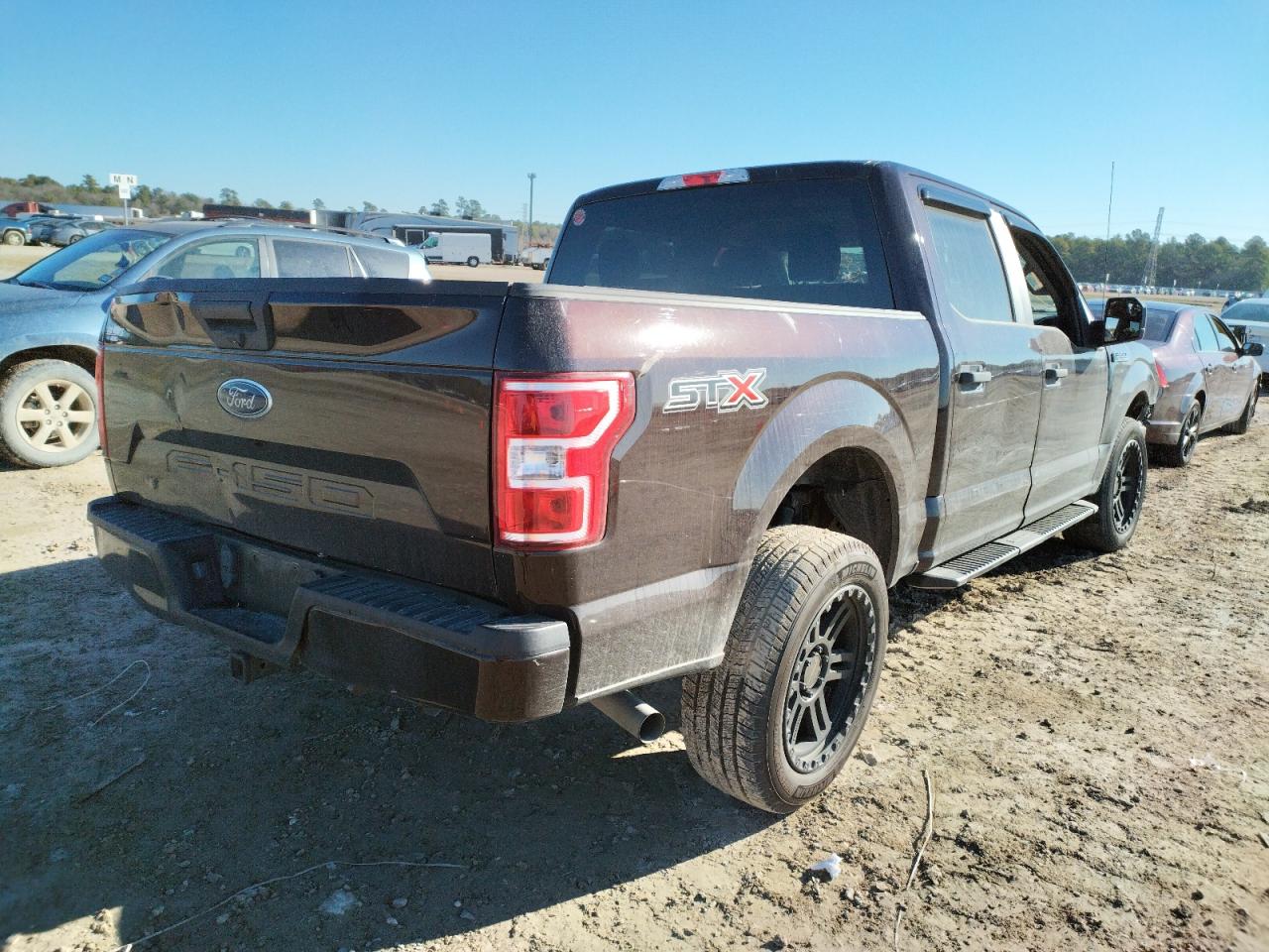 Photo 4 from auction – 2018 FORD F150 SUPER with VIN 1FTEW1C53JKC79631