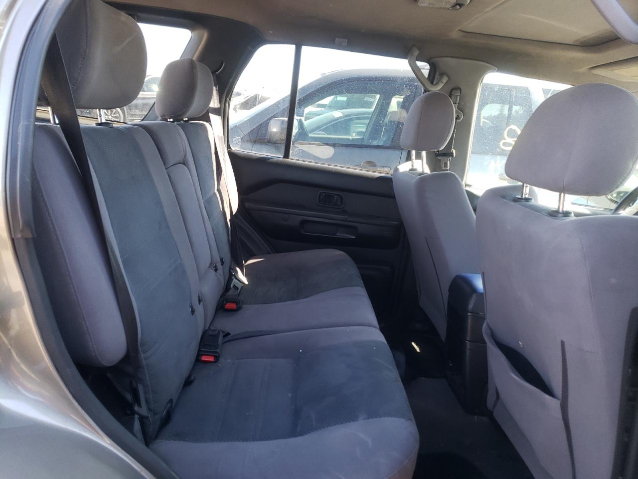 Photo 6 from auction – 2001 NISSAN PATHFINDER with VIN JN8DR09Y31W573767
