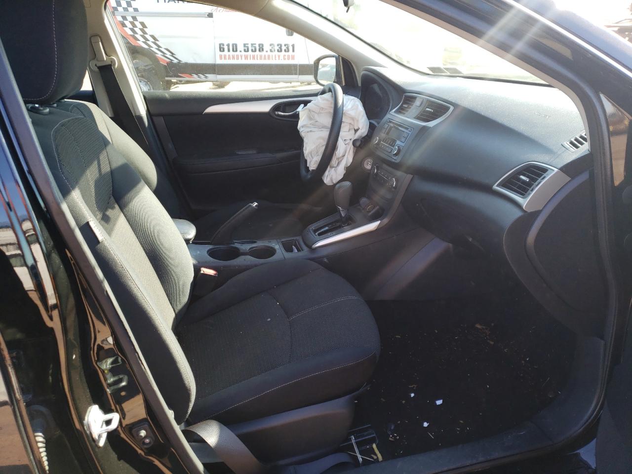 Photo 5 from auction – 2016 NISSAN SENTRA S with VIN 3N1AB7AP4GY252565
