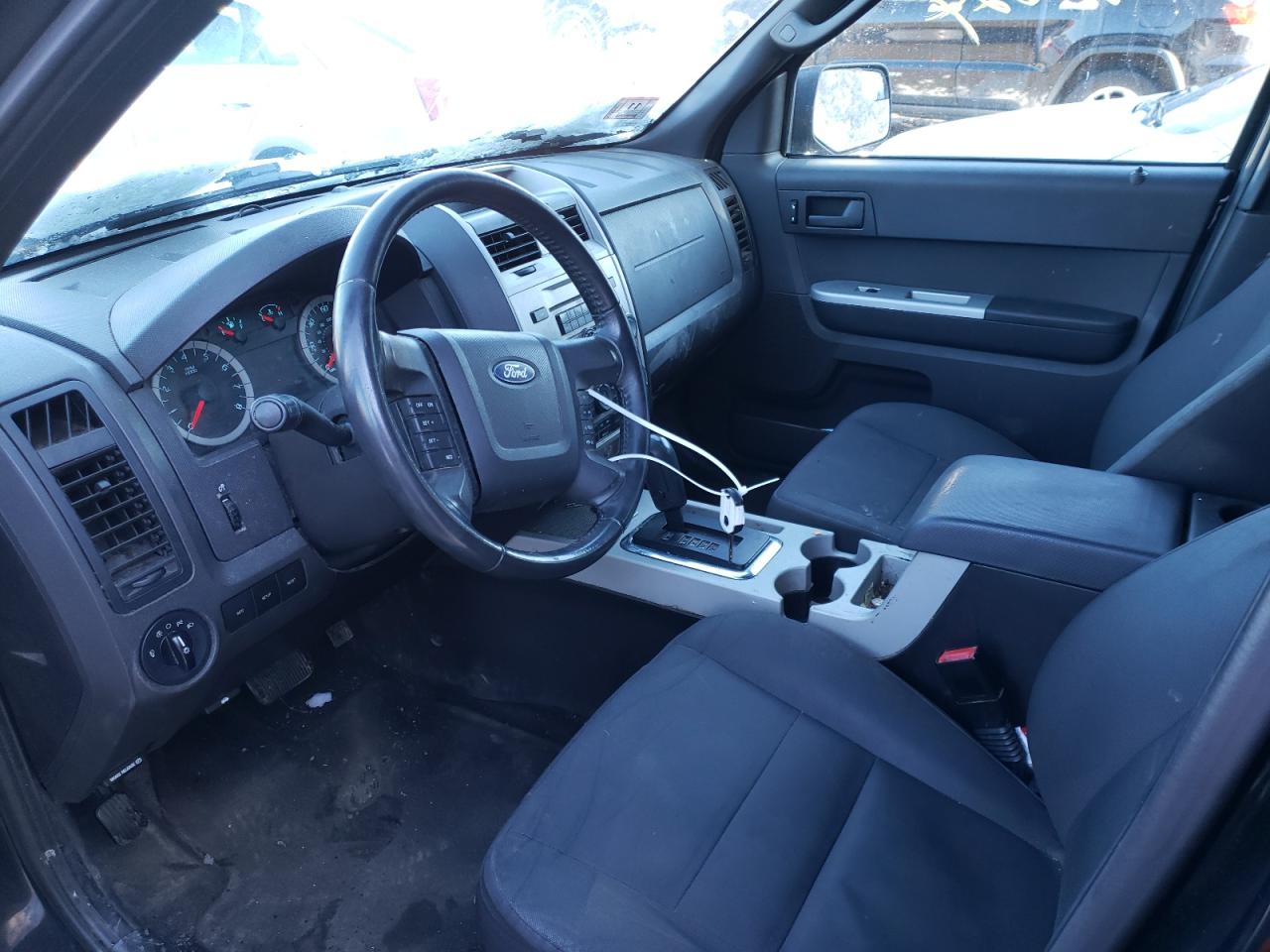 Photo 9 from auction – 2012 FORD ESCAPE with VIN 1FMCU9DG2CKC57694