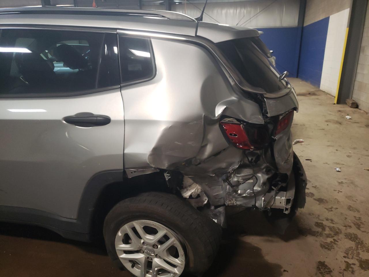 Photo 9 from auction – 2021 JEEP COMPASS SP with VIN 3C4NJDAB5MT572006