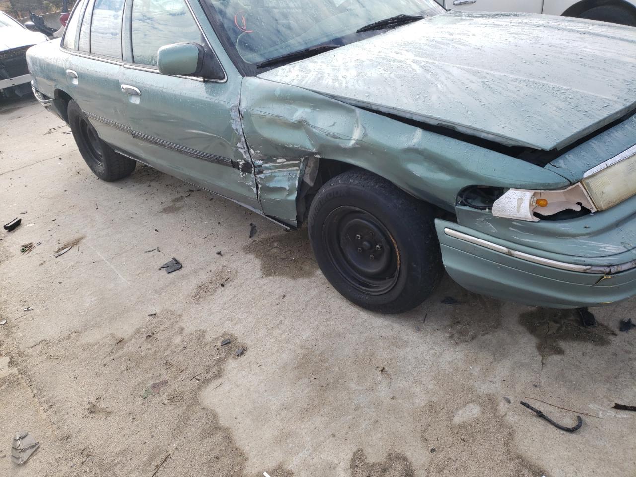 Photo 9 from auction – 1997 FORD CROWN VICT with VIN 2FALP71W6VX116550