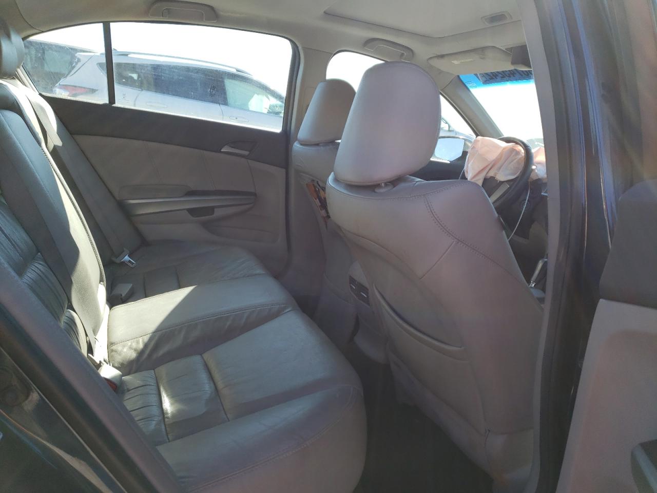 Photo 6 from auction – 2010 HONDA ACCORD with VIN 5KBCP3F87AB010200