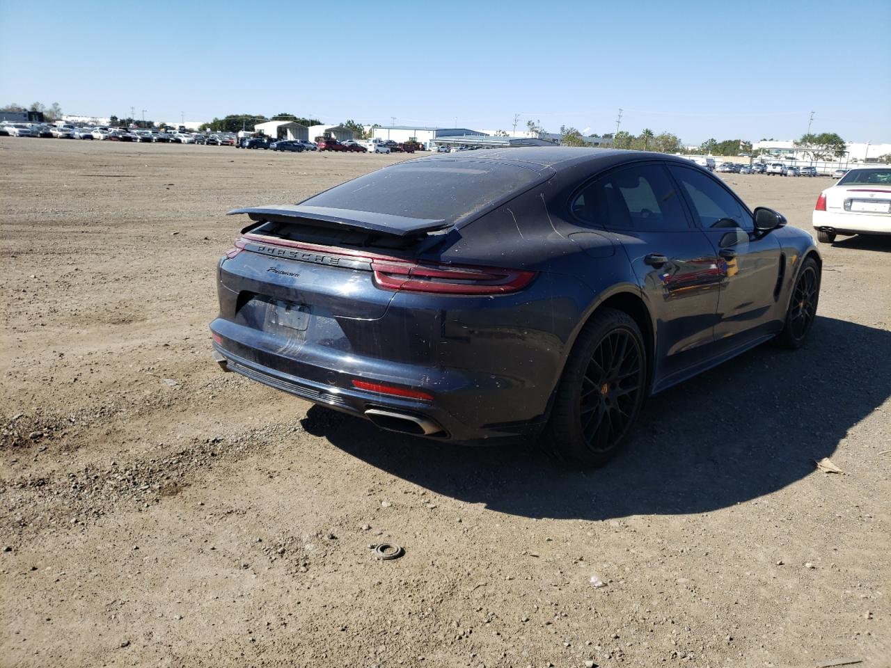 Photo 4 from auction – 2017 PORSCHE PANAMERA 2 with VIN WP0AA2A75HL101604