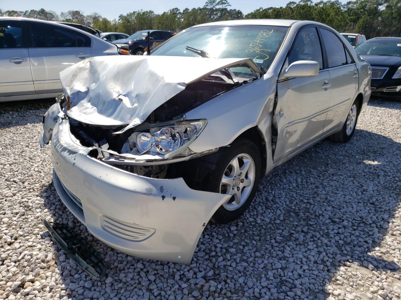 Photo 2 from auction – 2005 TOYOTA CAMRY LE with VIN 4T1BE32KX5U079201
