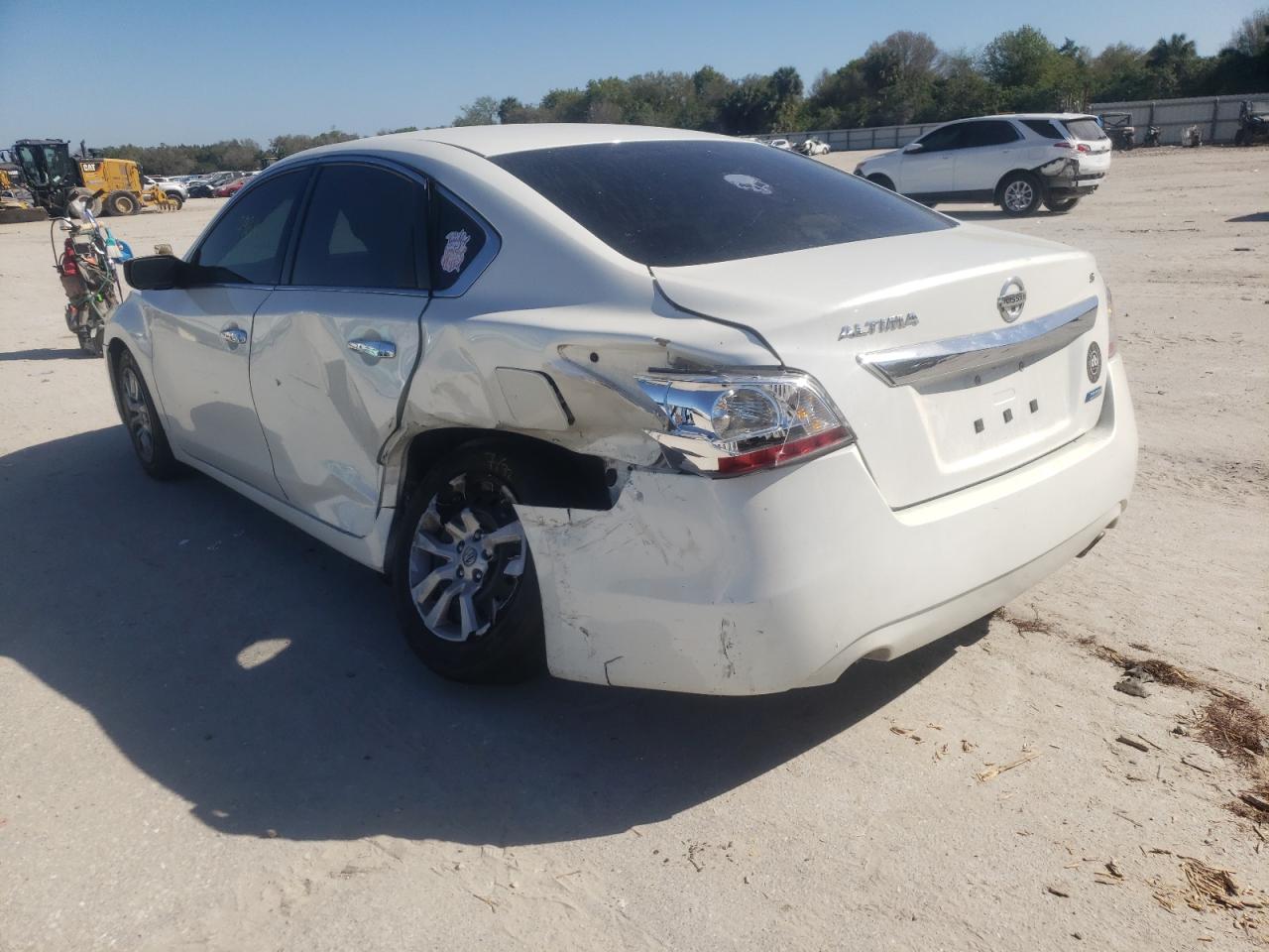 Photo 3 from auction – 2014 NISSAN ALTIMA 2.5 with VIN 1N4AL3AP4EC287153