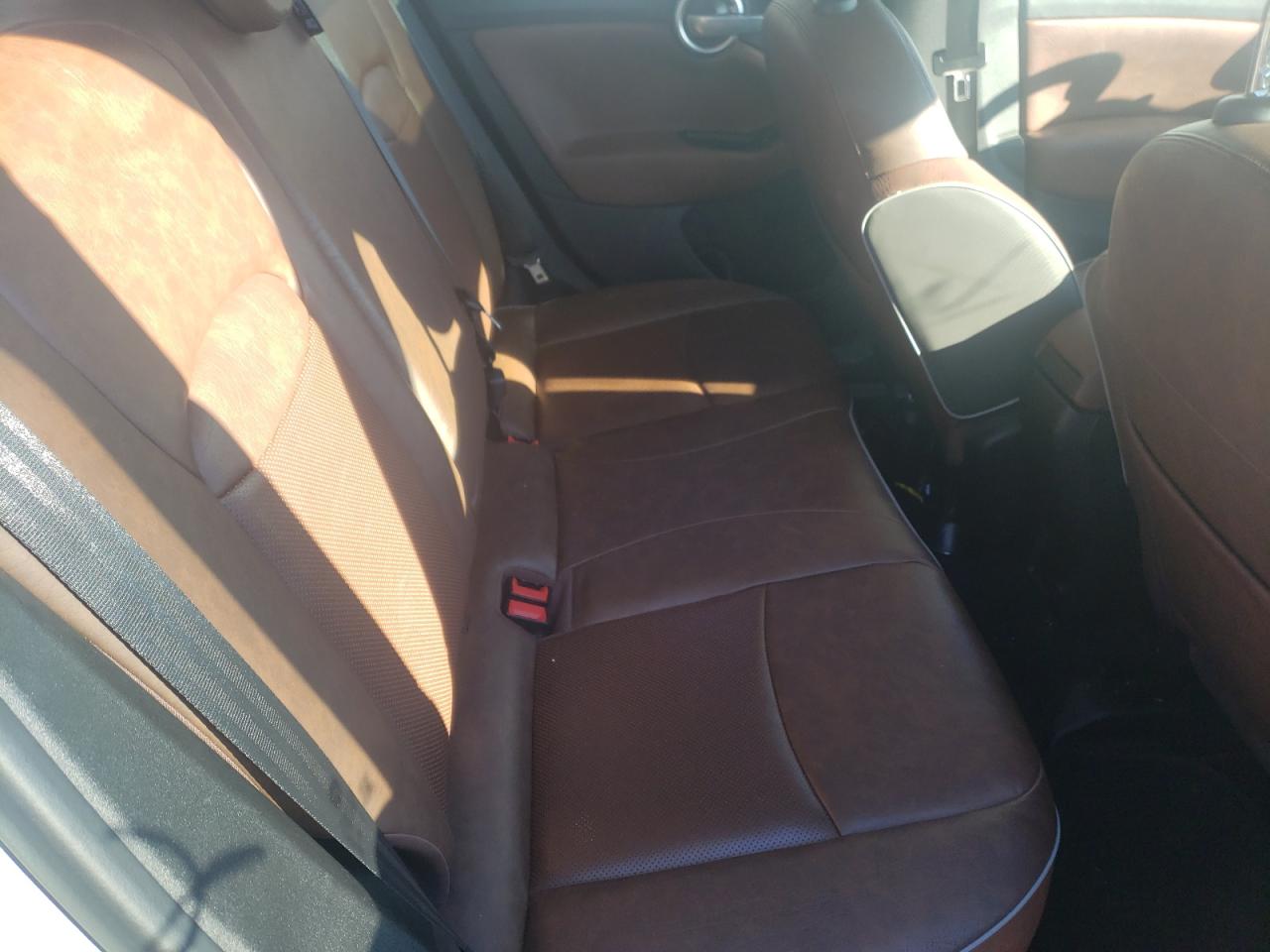 Photo 6 from auction – 2016 FIAT 500X LOUNG with VIN ZFBCFYDT0GP488059