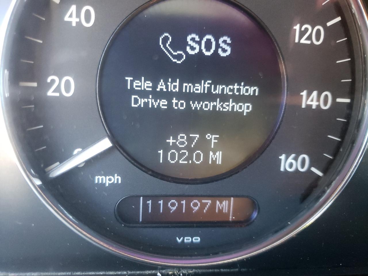 Photo 8 from auction – 2006 MERCEDES-BENZ E 500 with VIN WDBUF70J06A845854