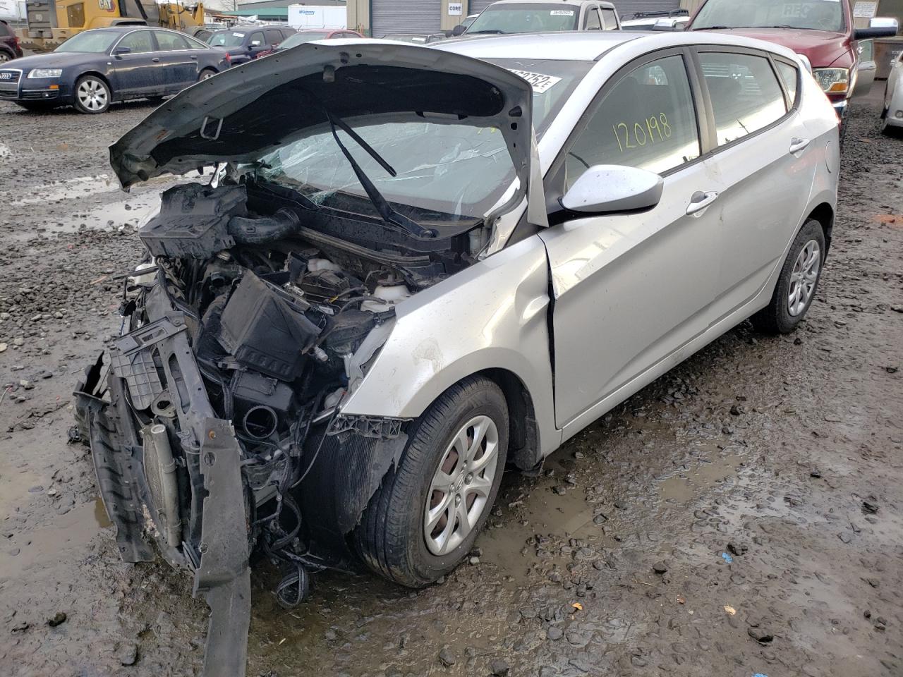 Photo 2 from auction – 2013 HYUNDAI ACCENT GLS with VIN KMHCT5AE7DU068382