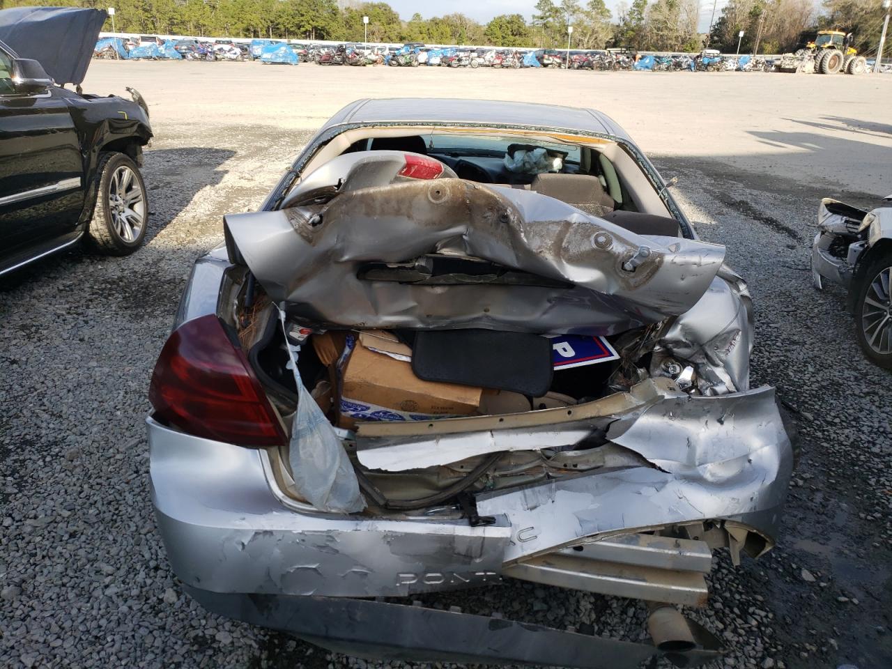 Photo 9 from auction – 2007 PONTIAC GRAND PRIX with VIN 2G2WP552X71111316