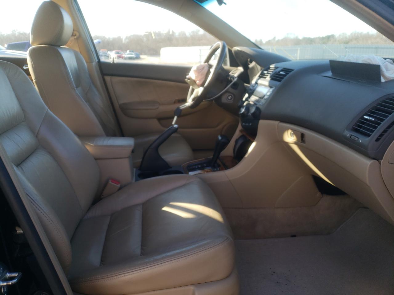 Photo 5 from auction – 2003 HONDA ACCORD EX with VIN 1HGCM66533A023280