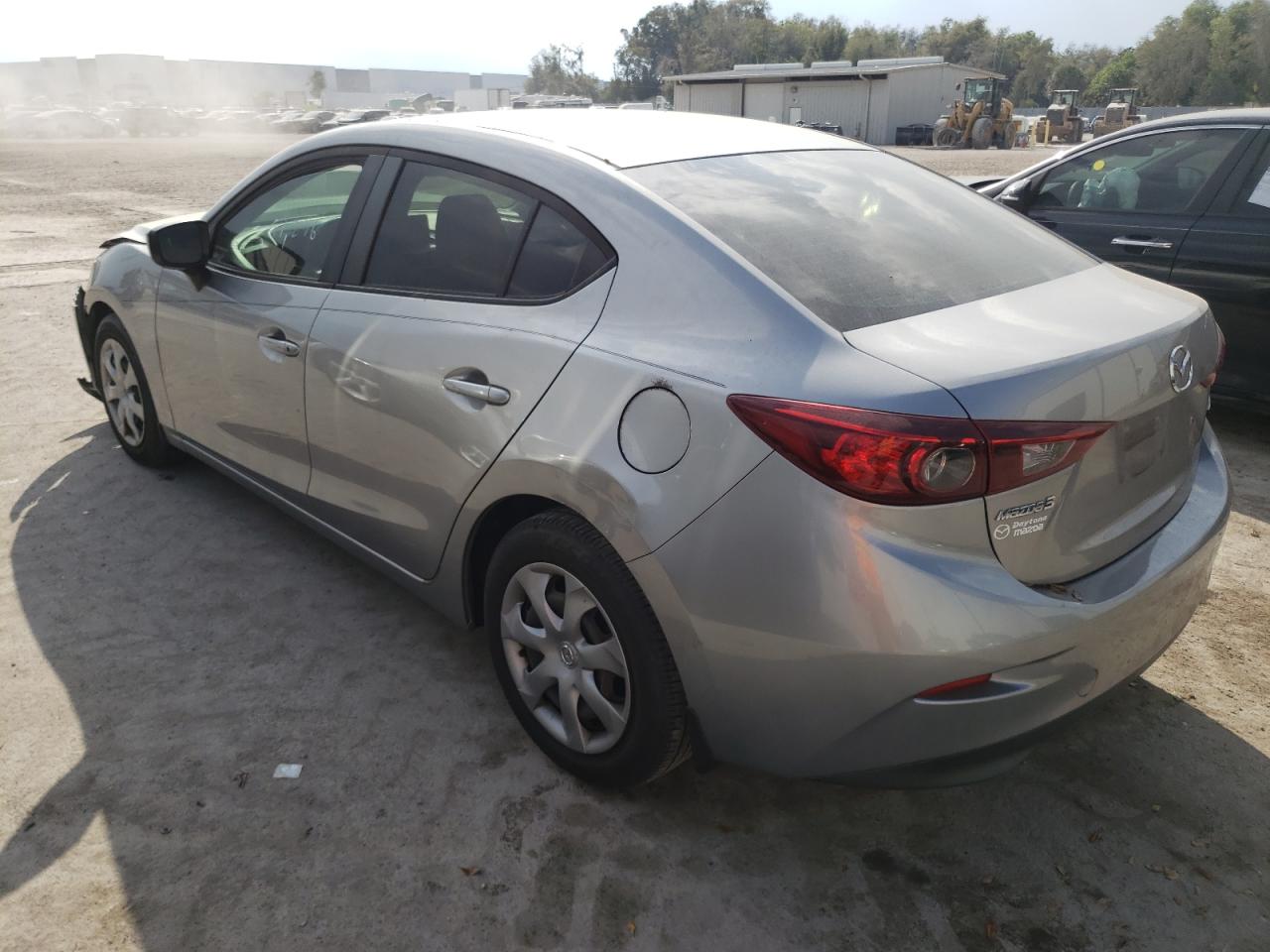 Photo 3 from auction – 2015 MAZDA 3 SPORT with VIN 3MZBM1U73FM150441