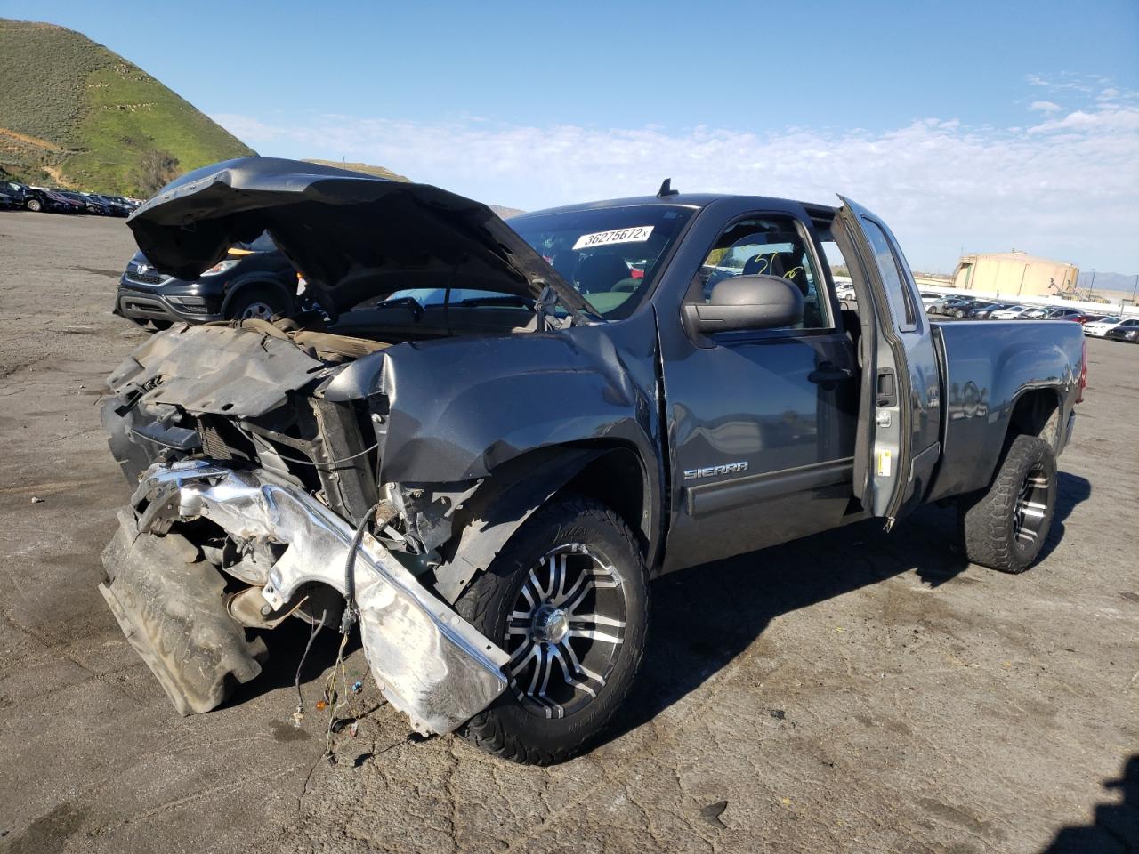 Photo 2 from auction – 2011 GMC SIERRA C15 with VIN 1GTR1UEA3BZ438667