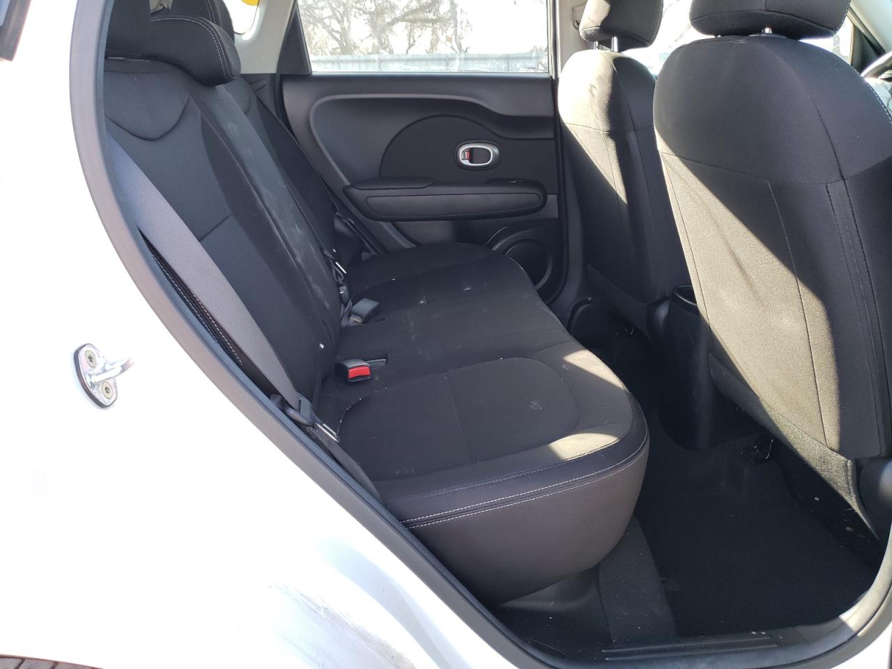 Photo 6 from auction – 2018 KIA SOUL with VIN KNDJN2A2XJ7535007
