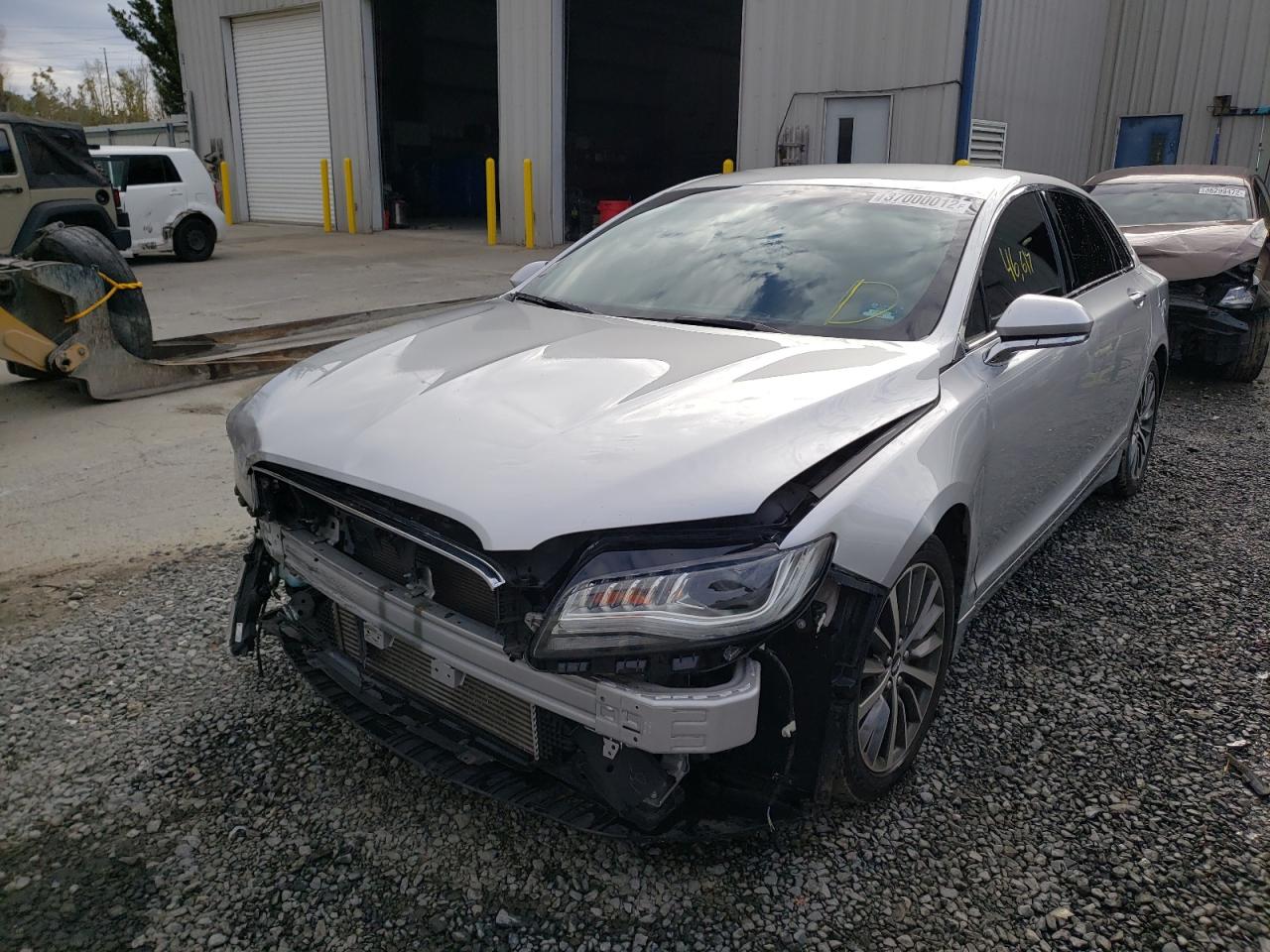 Photo 2 from auction – 2017 LINCOLN MKZ PREMIE with VIN 3LN6L5A92HR646532