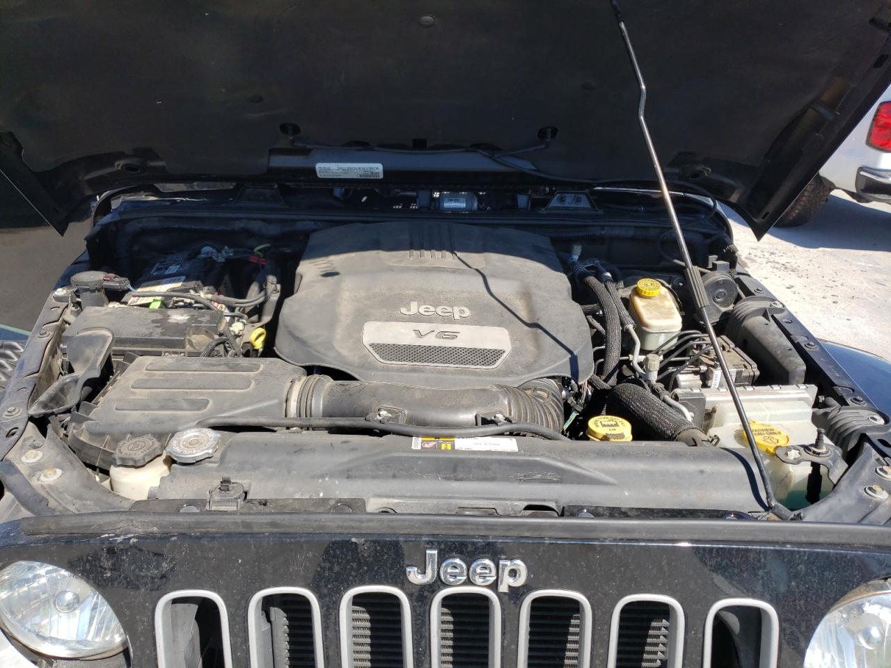 Photo 7 from auction – 2016 JEEP WRANGLER U with VIN 1C4BJWEG2GL224765