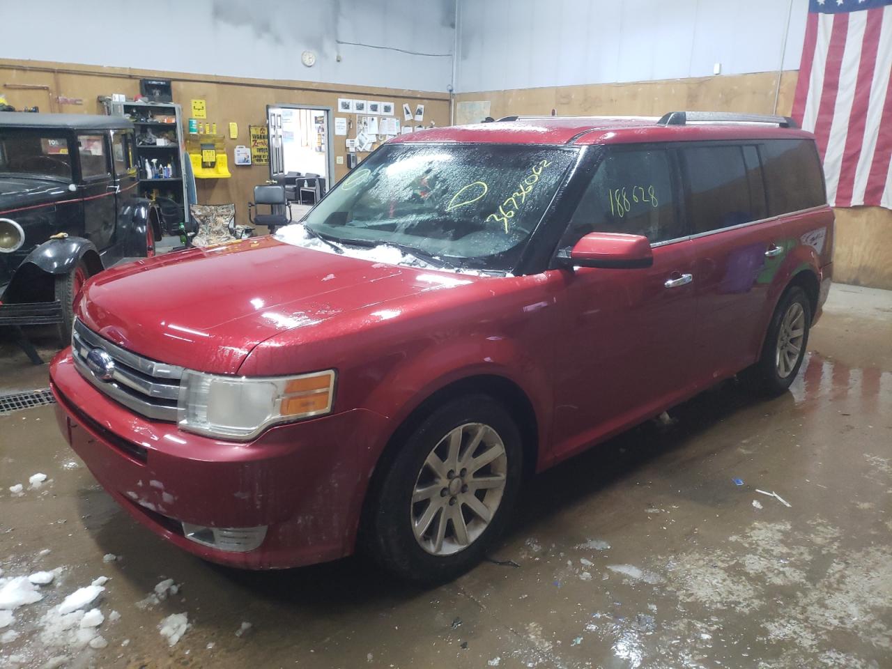 Photo 2 from auction – 2009 FORD FLEX SEL with VIN 2FMEK62C49BA73535