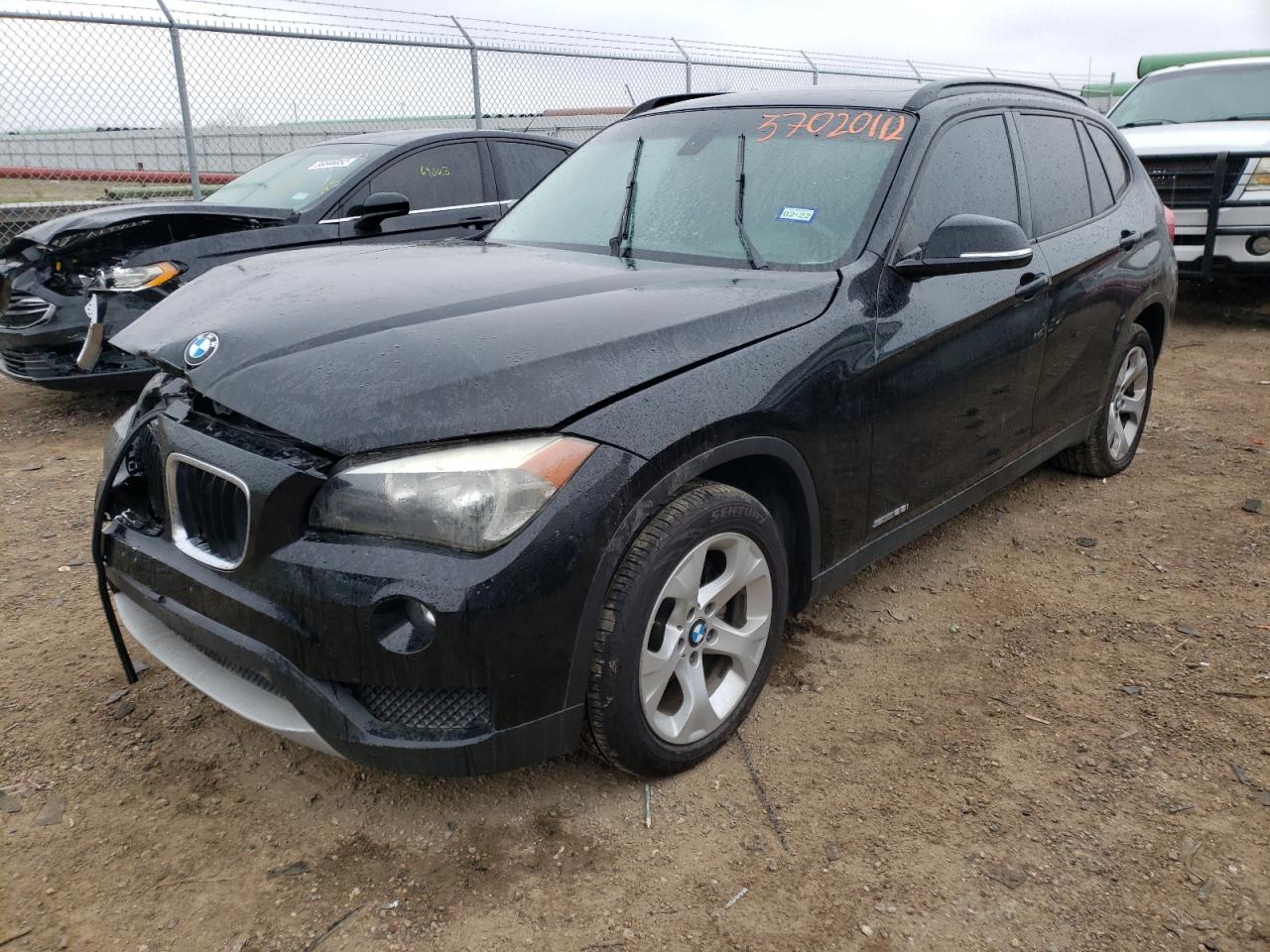 Photo 2 from auction – 2013 BMW X1 SDRIVE2 with VIN WBAVM1C52DVW41275