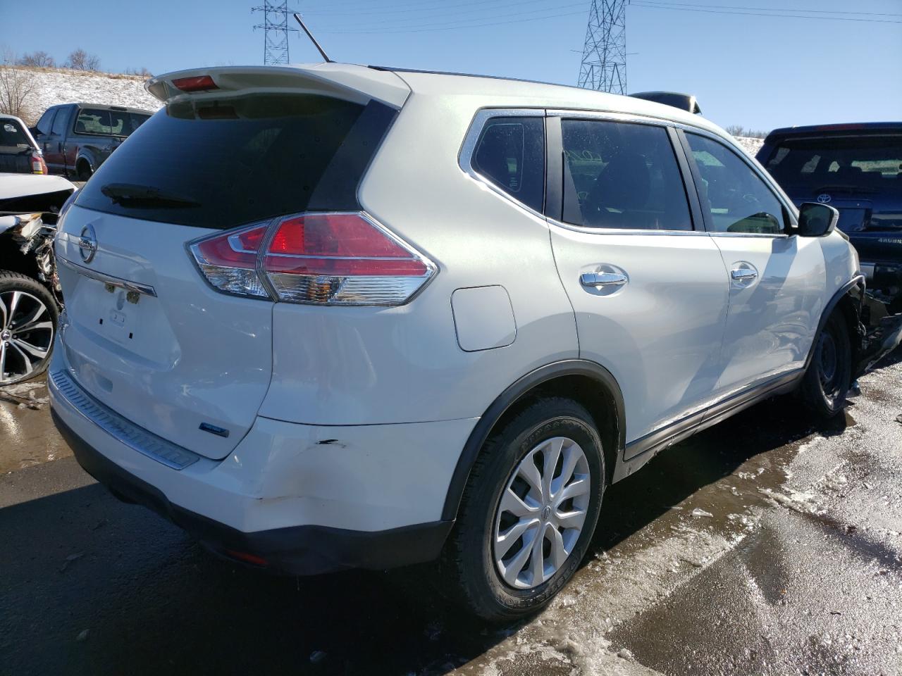 Photo 4 from auction – 2014 NISSAN ROGUE S with VIN 5N1AT2MT7EC782438