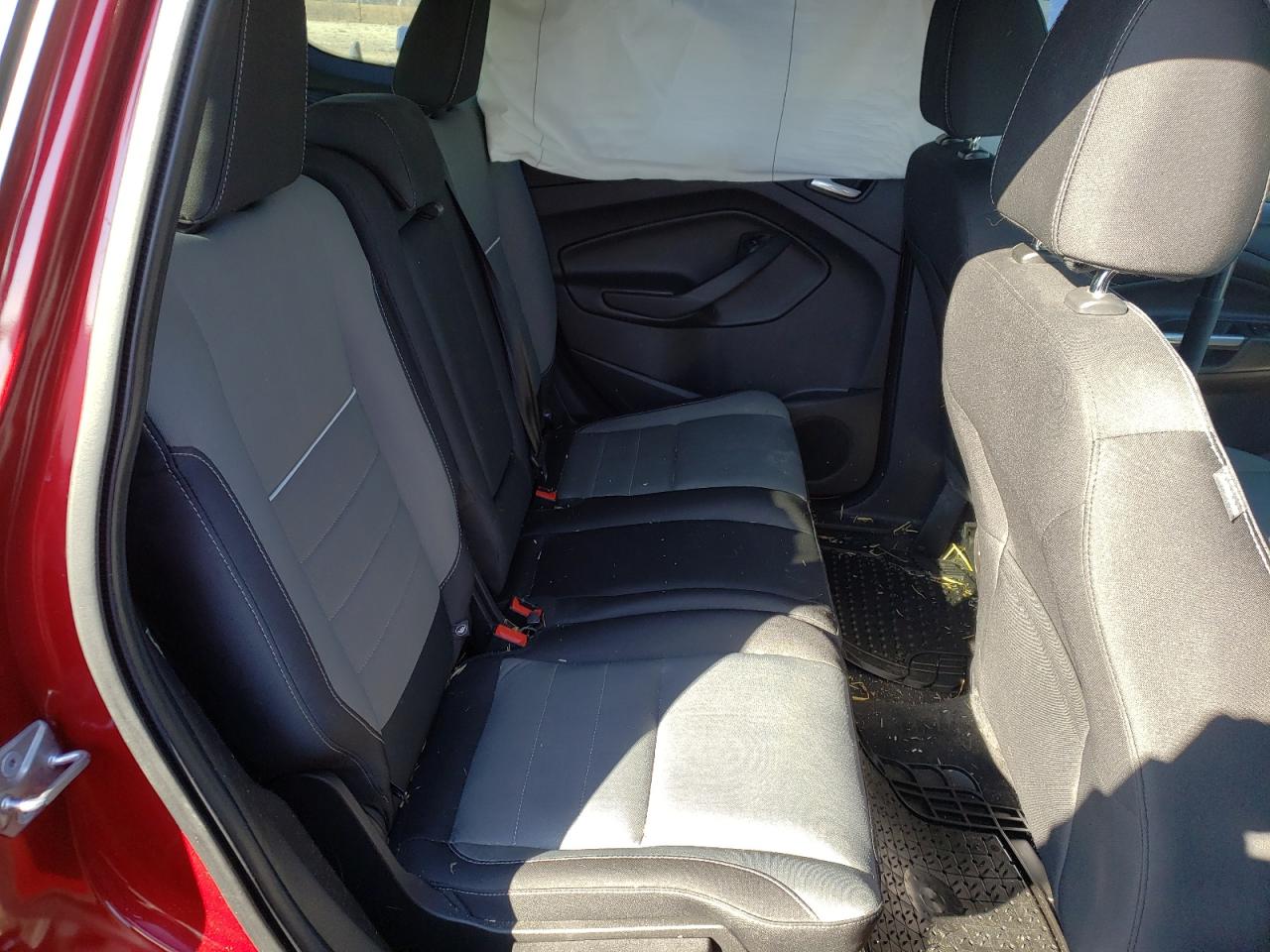 Photo 6 from auction – 2014 FORD ESCAPE SE with VIN 1FMCU0GX8EUE10044