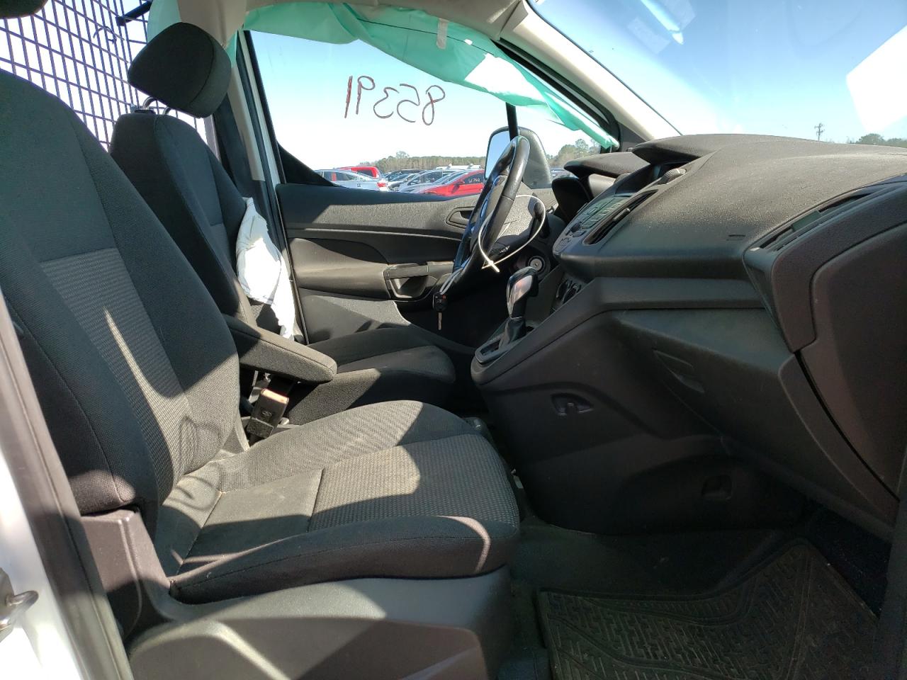 Photo 5 from auction – 2015 FORD TRANSIT with VIN NM0LS7E75F1203858