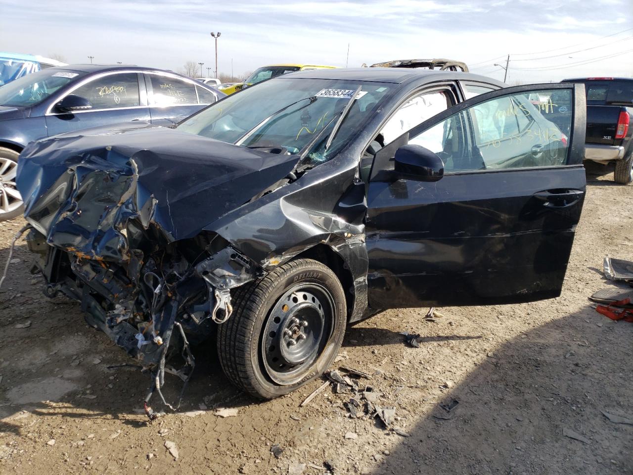 Photo 2 from auction – 2016 TOYOTA COROLLA L with VIN 5YFBURHE6GP473497