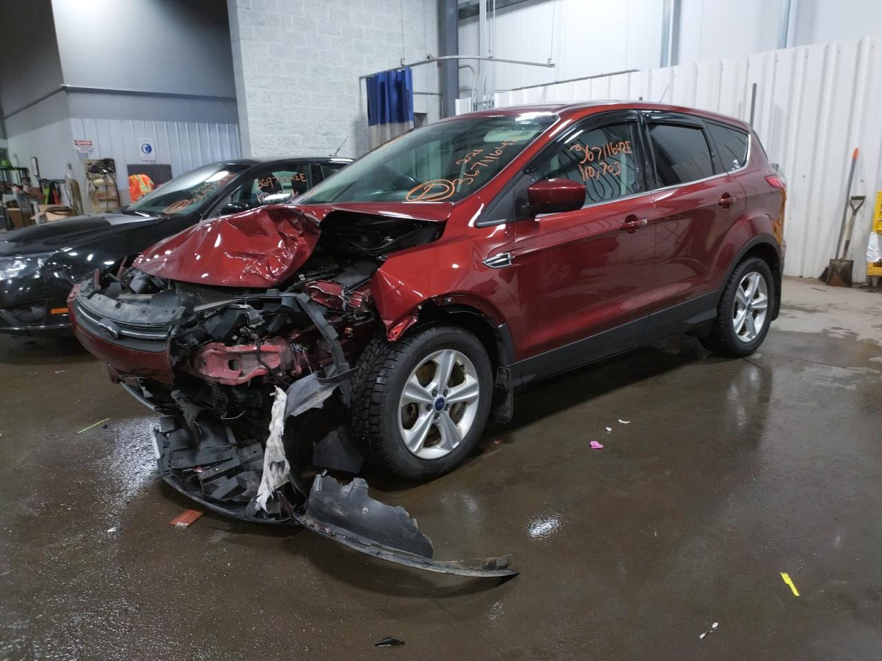 Photo 2 from auction – 2015 FORD ESCAPE SE with VIN 1FMCU9G9XFUB19455