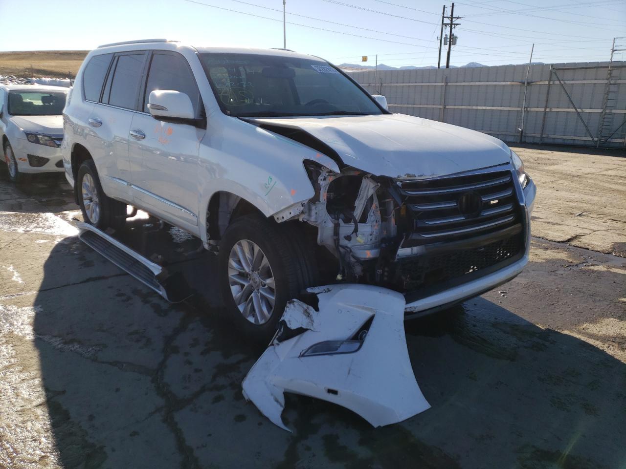 LEXUS GX 460 2014 with VIN JTJBM7FX4E5080467 - Photo from auction