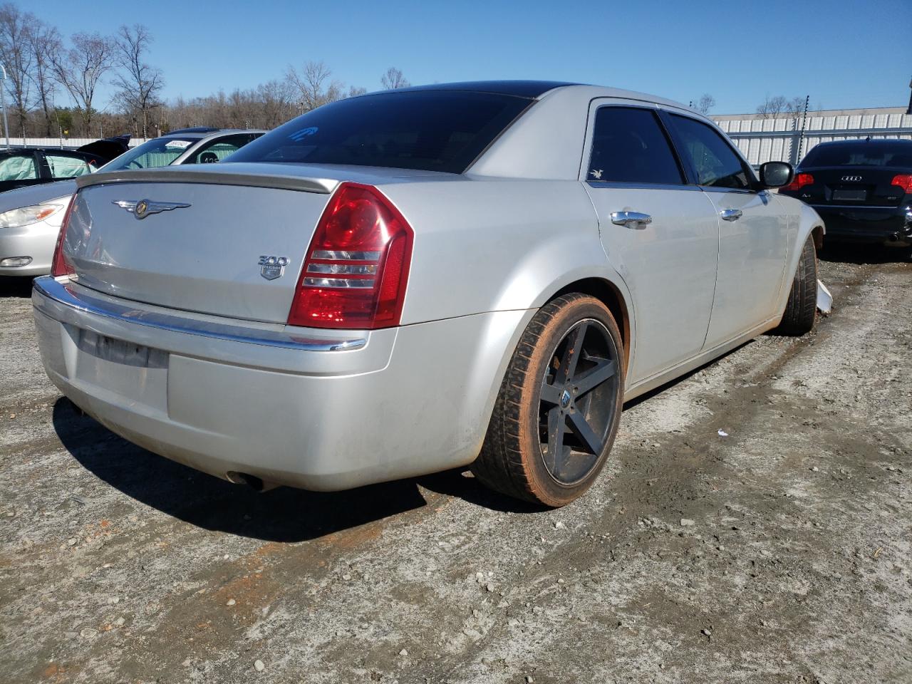 Foto 4 de la subasta – 2006 CHRYSLER 300C con VIN 2C3KA63H06H372117