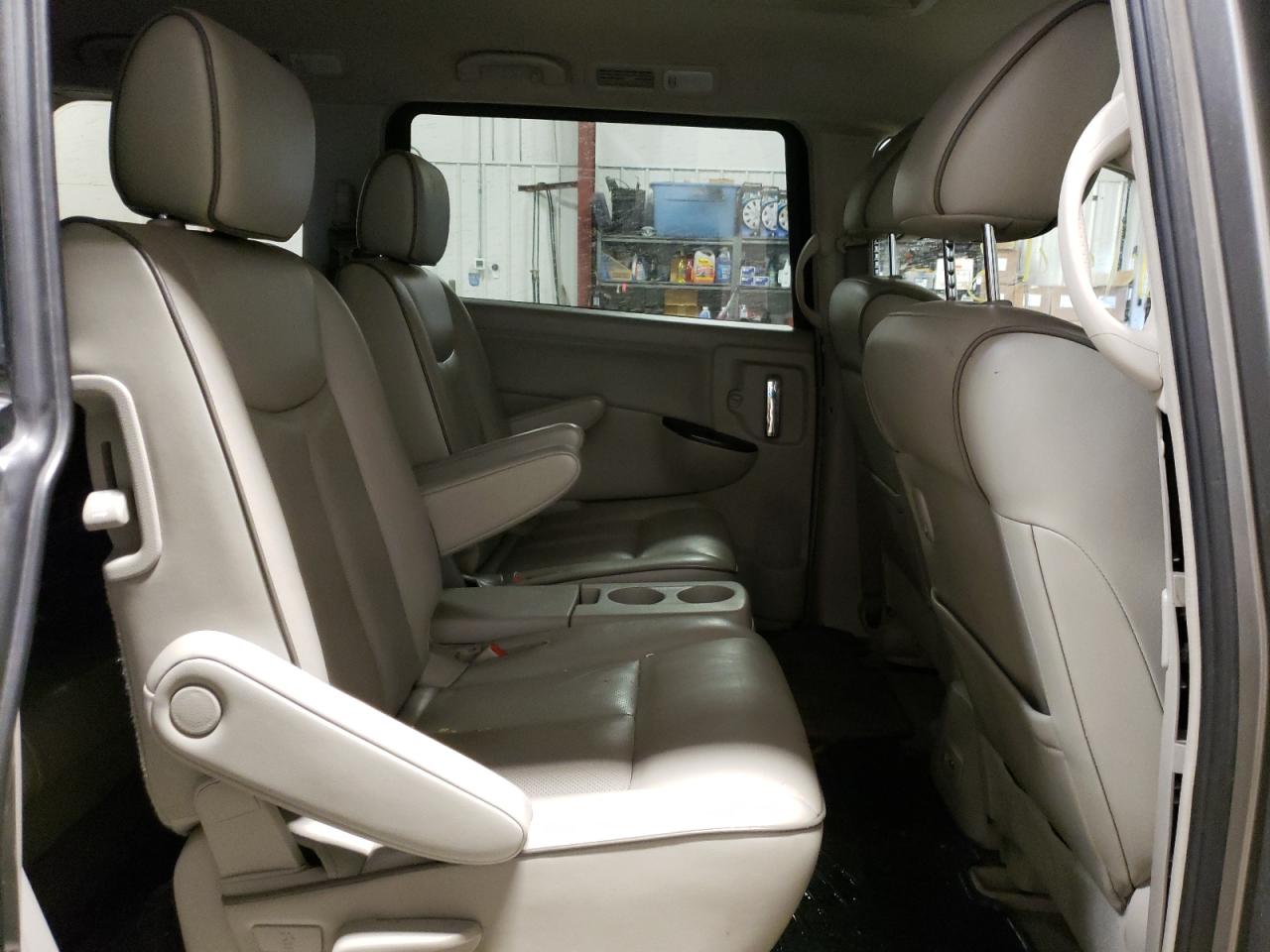 Photo 6 from auction – 2011 NISSAN QUEST S with VIN JN8AE2KP2B9001746