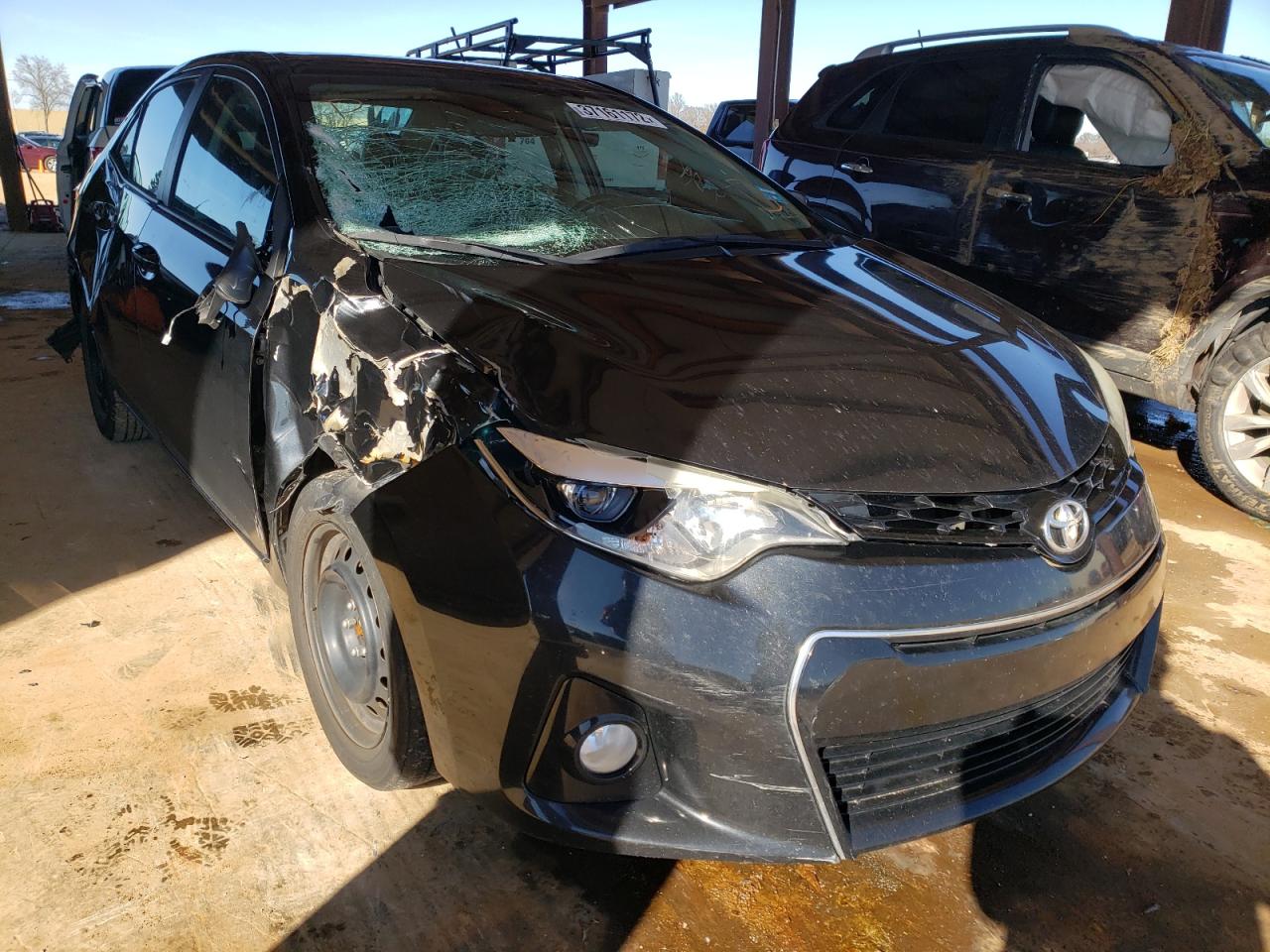 Zdjęcie 1 z aukcji – 2014 TOYOTA COROLLA L z VIN 5YFBURHE3EP129042