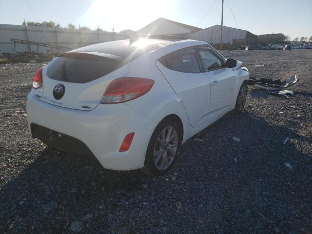 Photo 4 from auction – 2017 HYUNDAI VELOSTER with VIN KMHTC6AD0HU313297