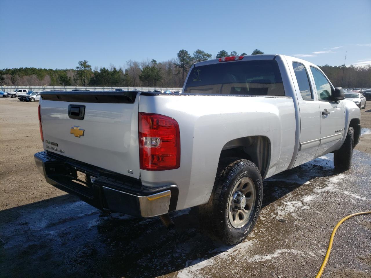Photo 4 from auction – 2012 CHEVROLET SILVERADO with VIN 1GCRCREA5CZ145006
