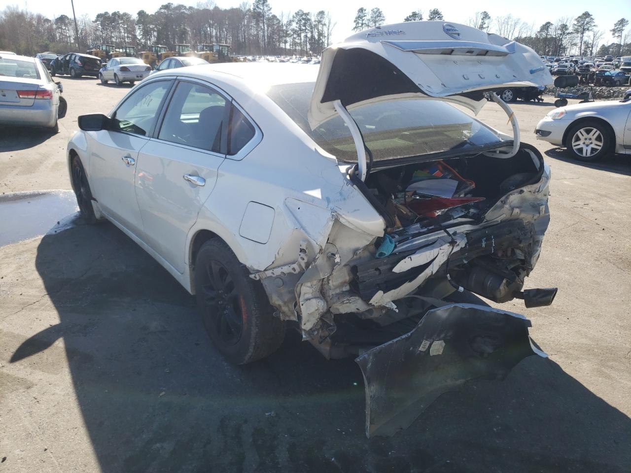 Photo 3 from auction – 2015 NISSAN ALTIMA 2.5 with VIN 1N4AL3AP5FC149039
