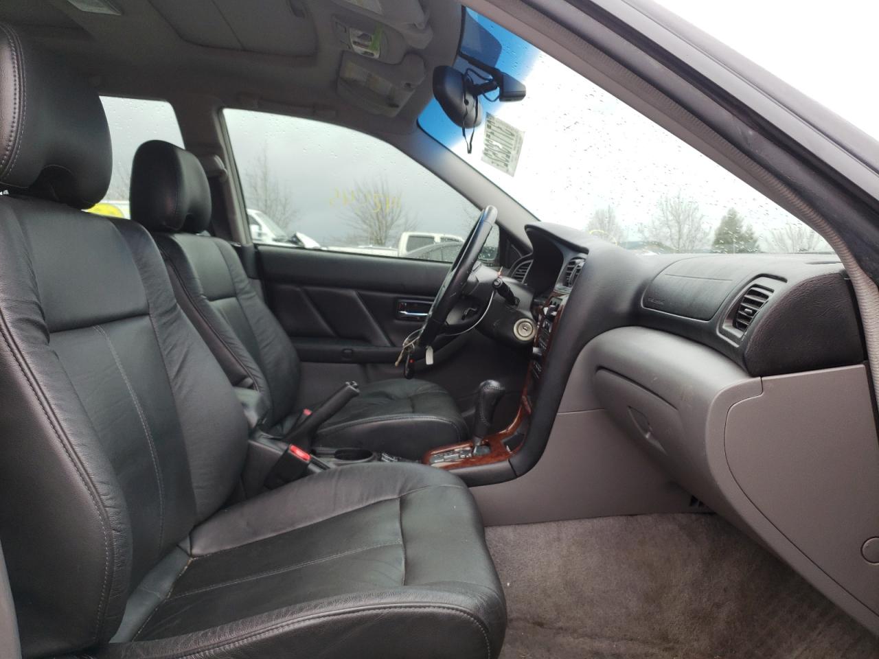 Photo 5 from auction – 2004 SUBARU LEGACY OUT with VIN 4S3BH686X47614418