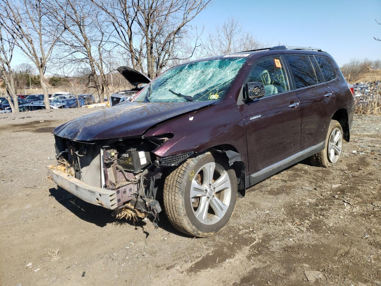 Photo 2 from auction – 2011 TOYOTA HIGHLANDER with VIN 5TDDK3EH9BS070933