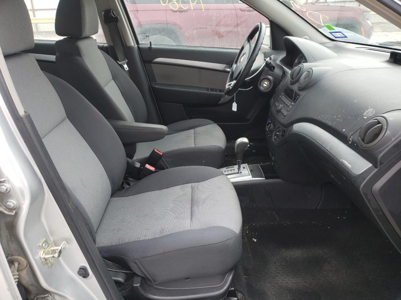 Photo 5 from auction – 2011 CHEVROLET AVEO LS with VIN KL1TD6DE9BB137513