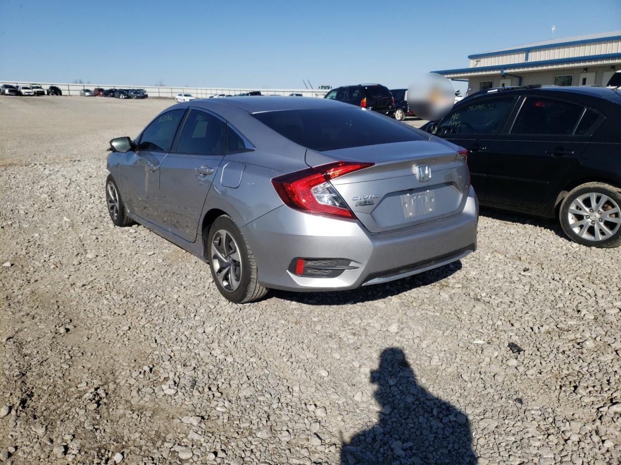 Photo 3 from auction – 2020 HONDA CIVIC LX with VIN 19XFC2F60LE026862