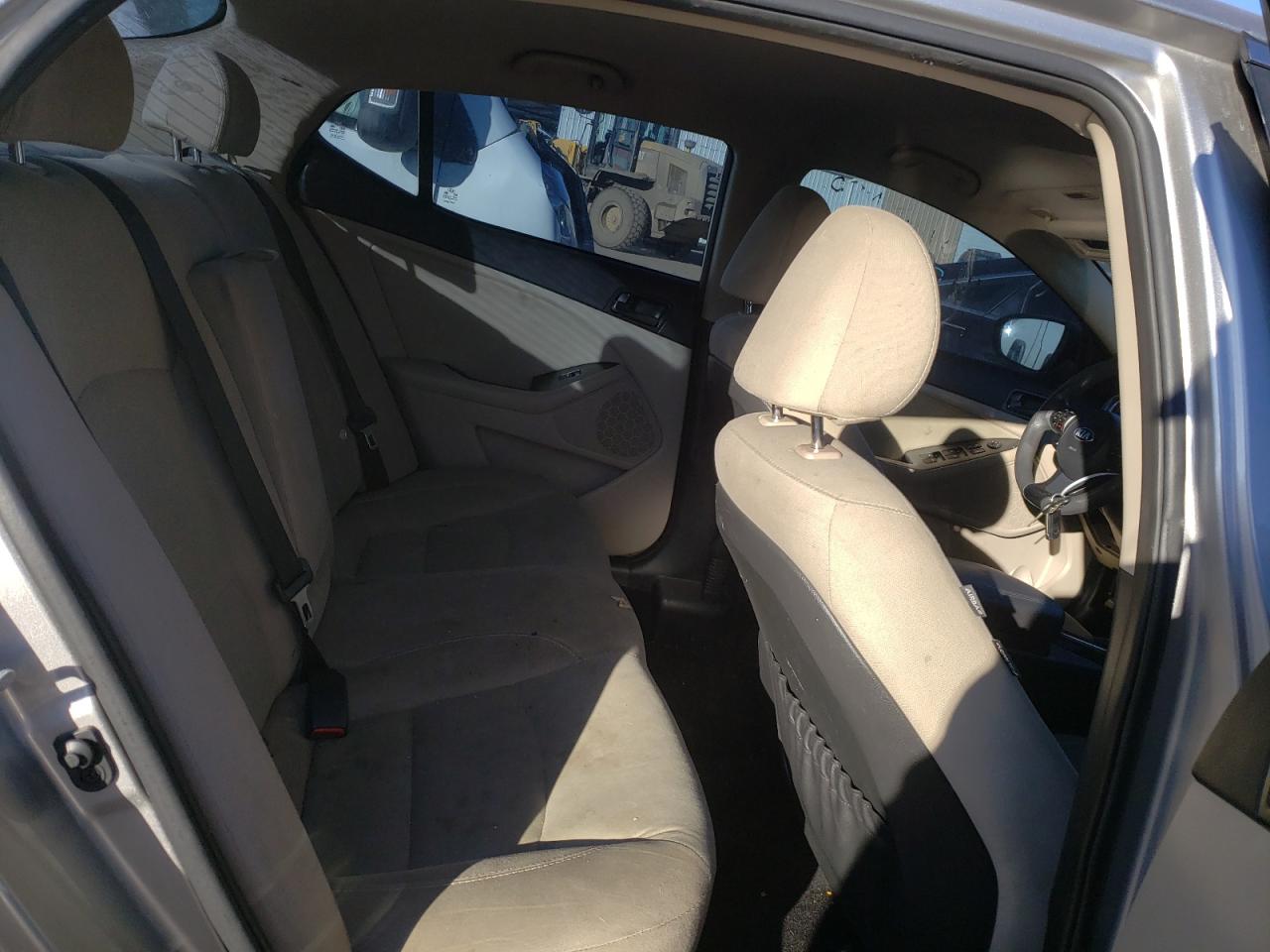 Photo 6 from auction – 2015 KIA OPTIMA LX with VIN 5XXGM4A70FG464886