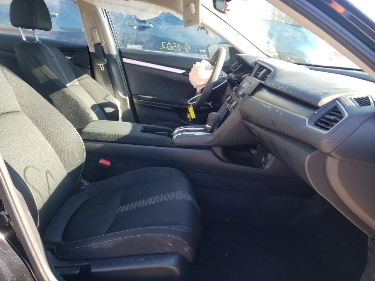 Photo 5 from auction – 2019 HONDA CIVIC LX with VIN 2HGFC2F66KH567659
