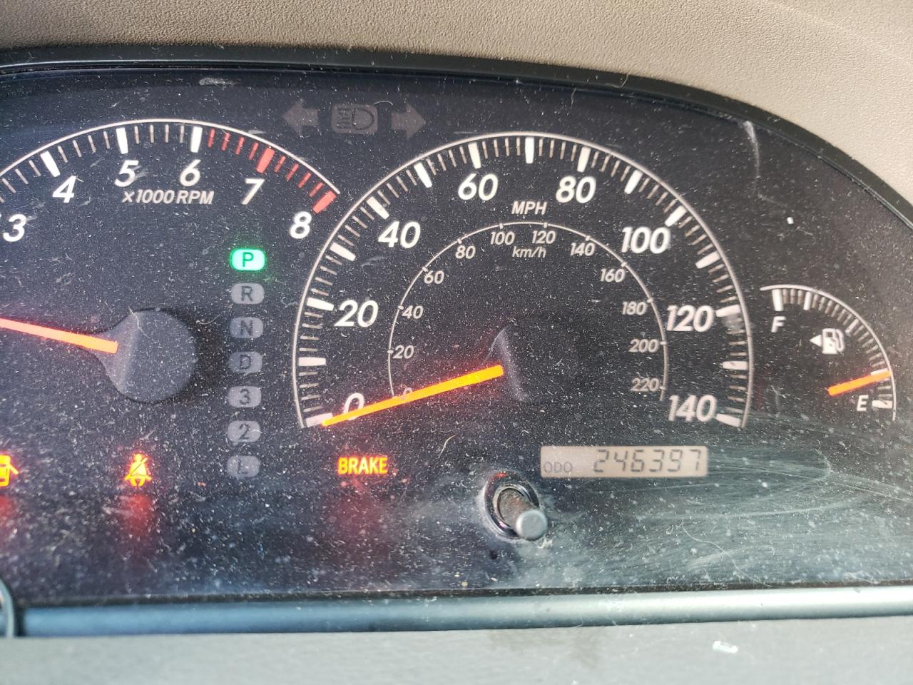 Photo 8 from auction – 2005 TOYOTA CAMRY LE with VIN 4T1BE32K75U398569