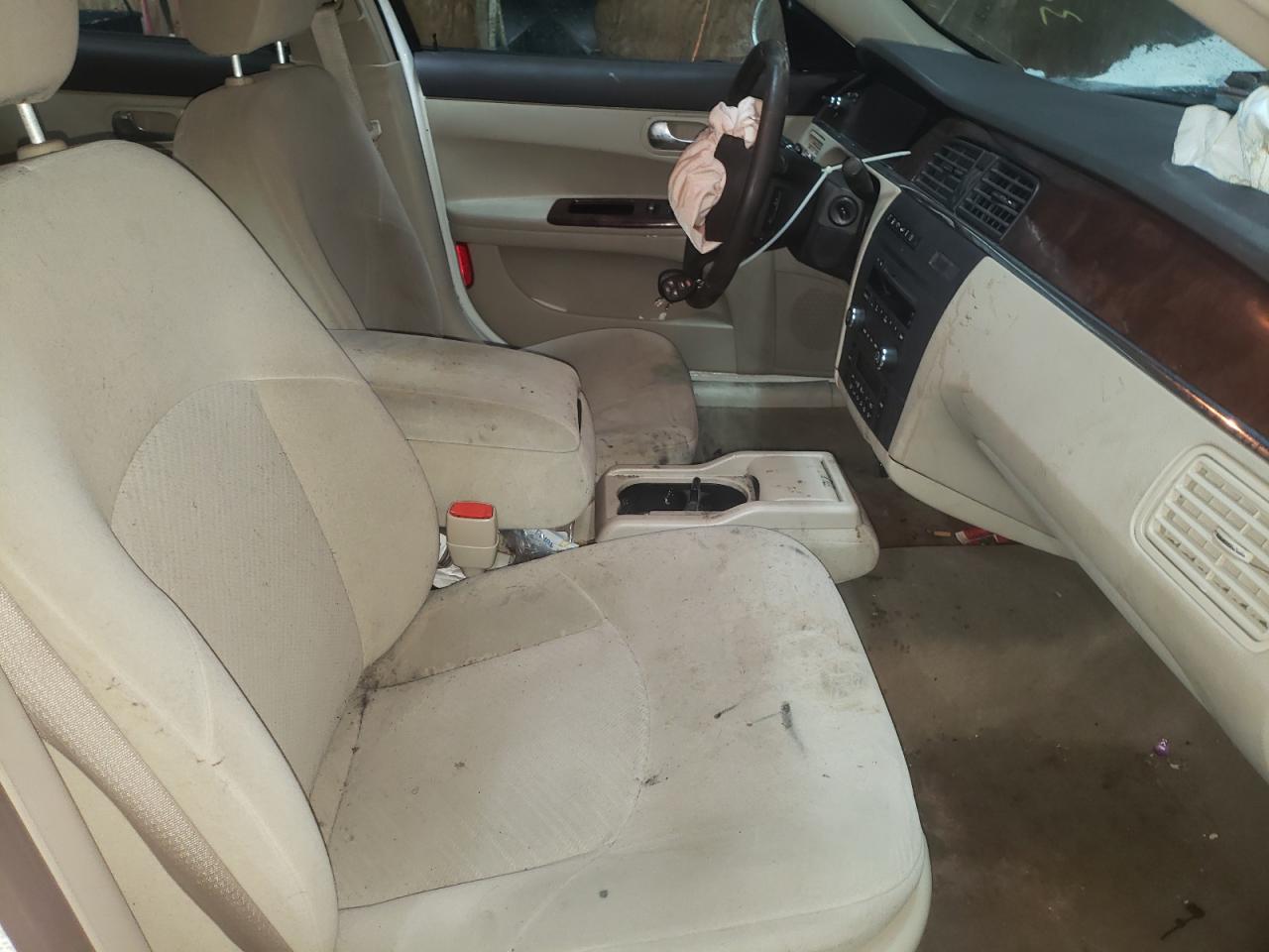 Zdjęcie 5 z aukcji – 2009 BUICK LACROSSE C z VIN 2G4WC582391130873