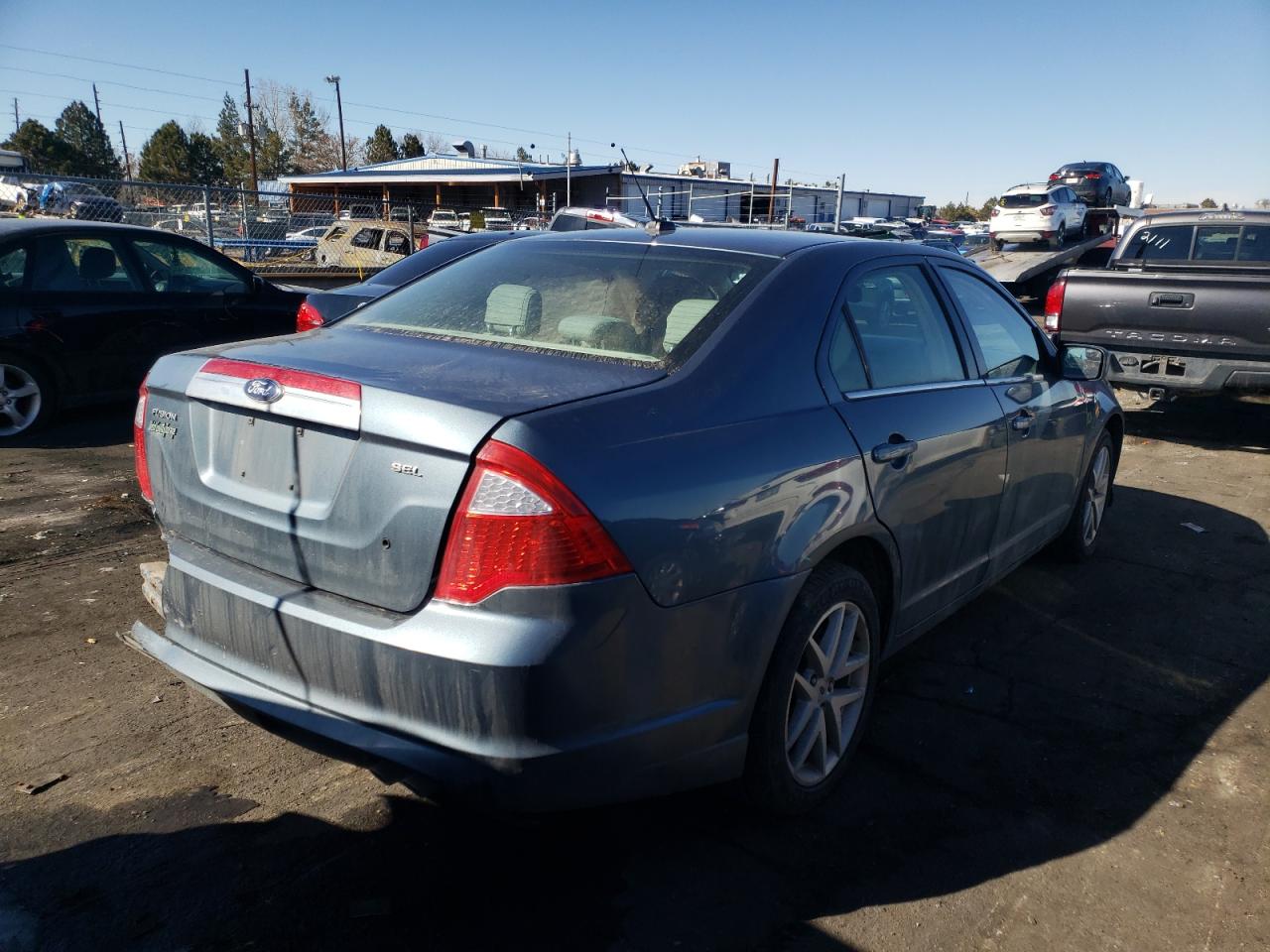 Photo 4 from auction – 2012 FORD FUSION with VIN 3FAHP0JA3CR292209