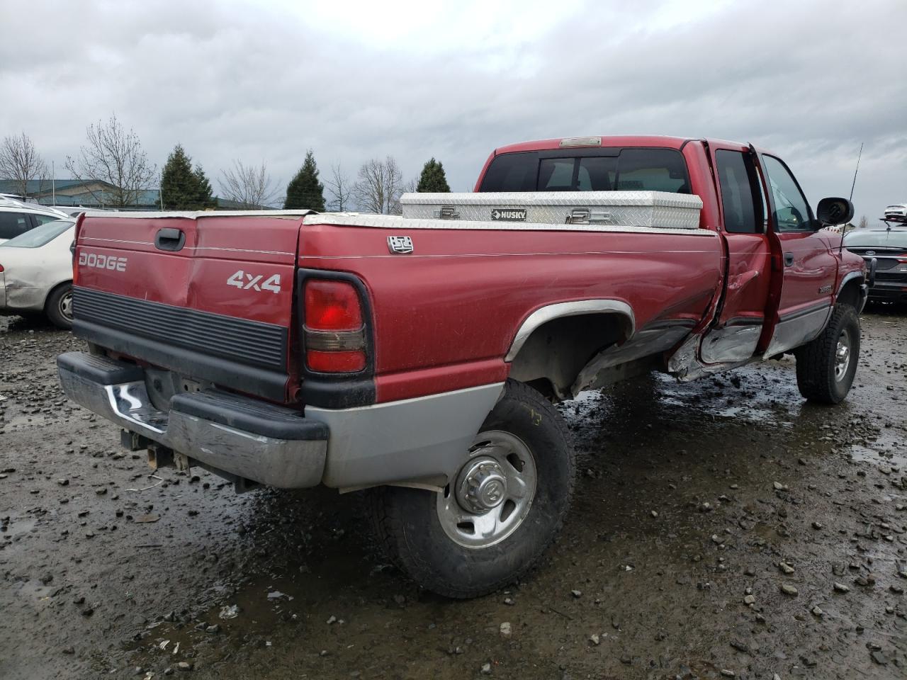 Photo 4 from auction – 1998 DODGE RAM 2500 with VIN 1B7KF23W9WJ238466