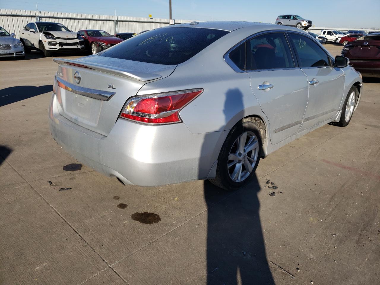 Photo 4 from auction – 2015 NISSAN ALTIMA 2.5 with VIN 1N4AL3AP2FN915040